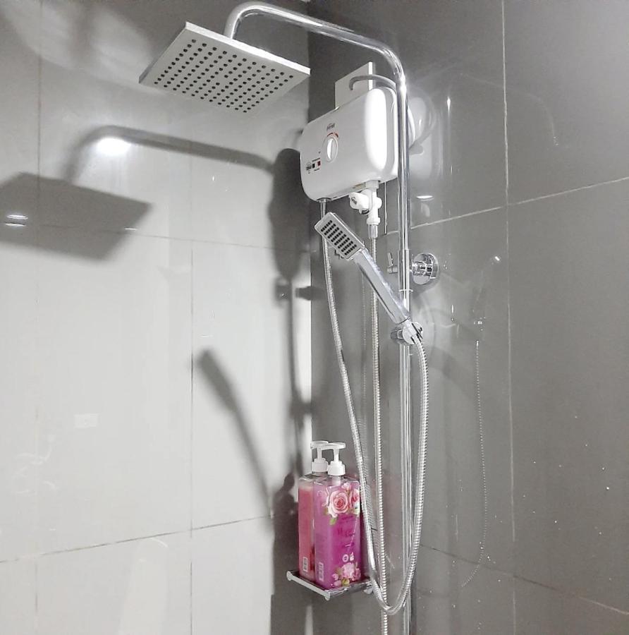 Air Residence Makati Manila Eksteriør billede